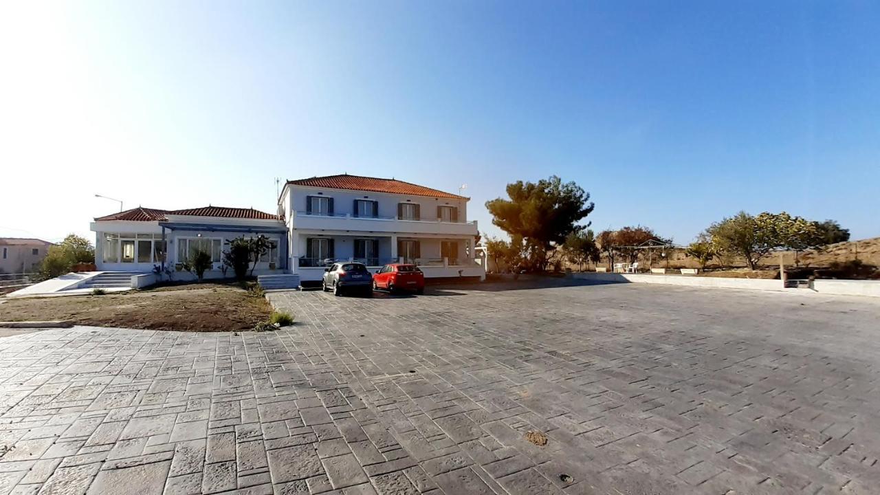 Hotel Defkalion Petra  Exteriör bild